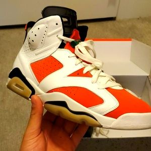 Air jordan retro 6's (gatorade)